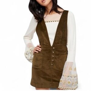✨Free People “Old School Love” Olive Green Corduroy Pinafore Dress✨Size: 6